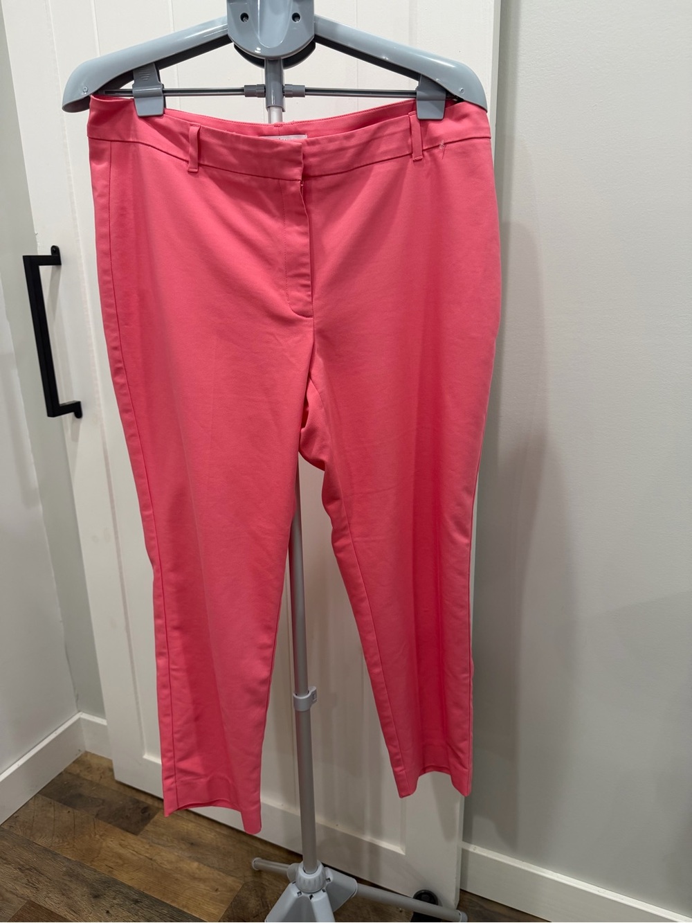 White House Black Market Coral Stretch Dress Pants Capris Cropped
